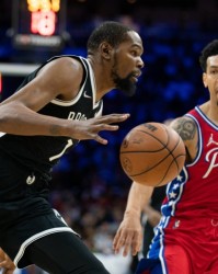 星空体育赛事-铁林谈最难防的球员：罗斯、KD、科比、哈登、水花&amp;雷迪克